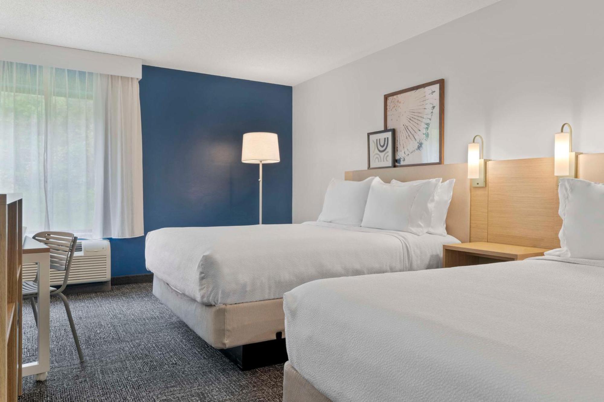 Spark By Hilton Newcomerstown Eksteriør bilde